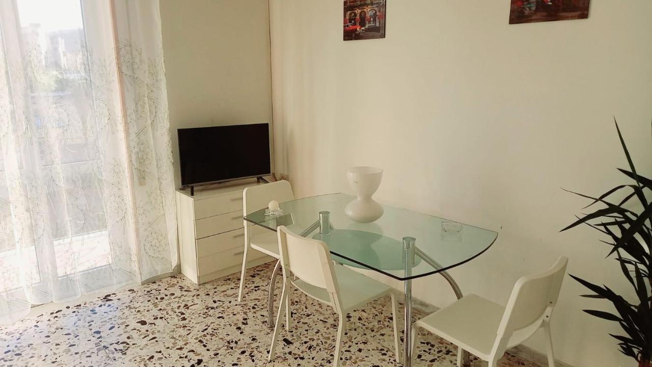 Lg House Napels